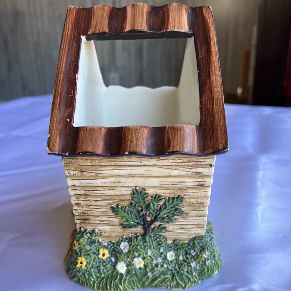 Miniature House/Outhouse Holder - Picture 4 of 8